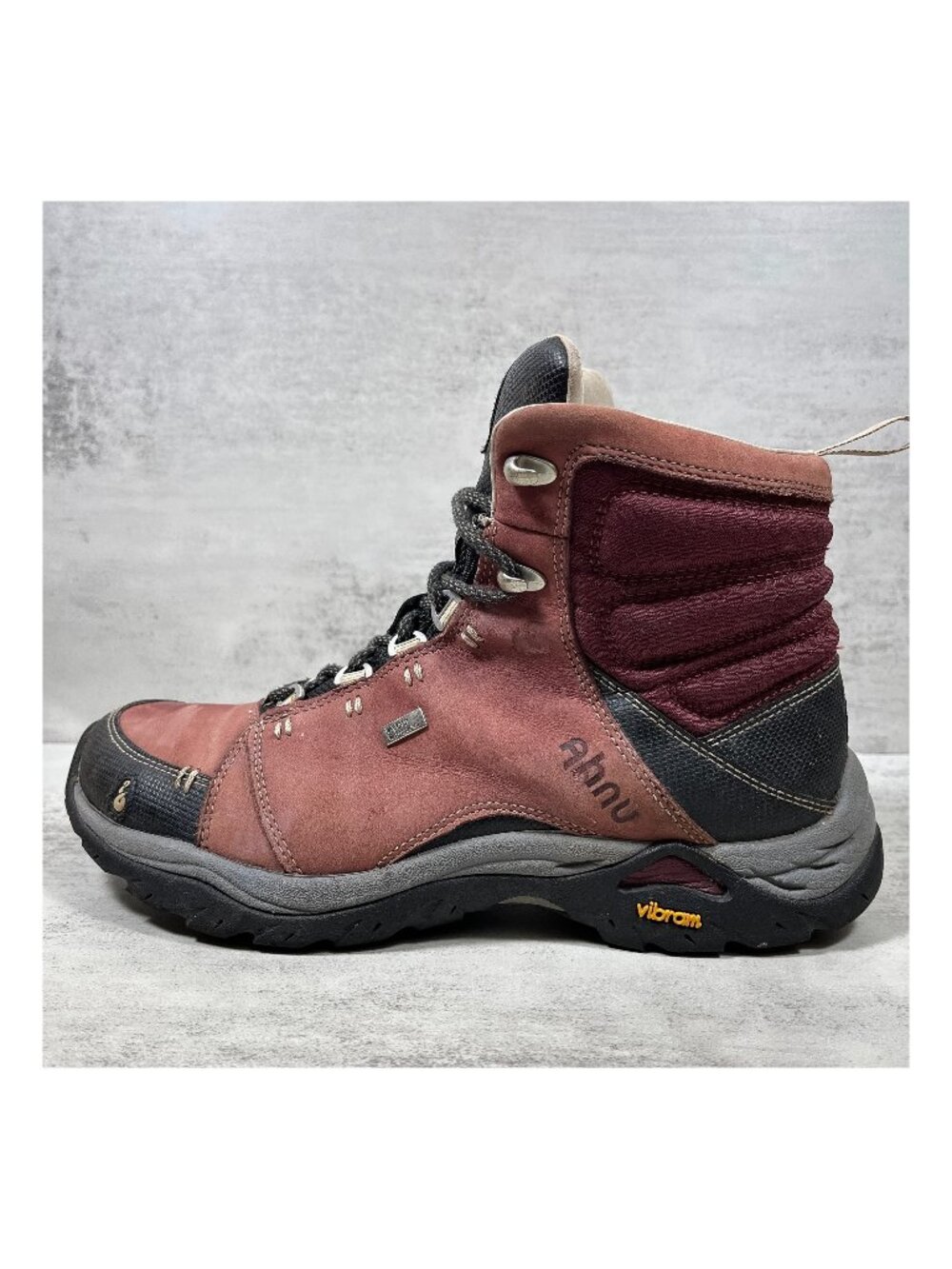 Ahnu Montara Waterproof Mid Hiking Boots - Women's Size 7.5 - Purple